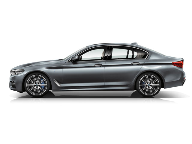 BMW 5 Series Side View