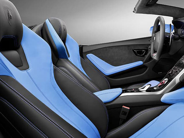 Lamborghini Huracan Spyder Seats