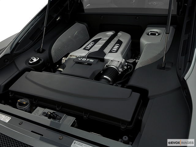 Audi R8 Engine