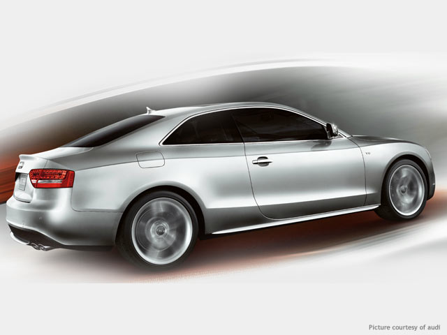 Audi S5 Coupe Side View