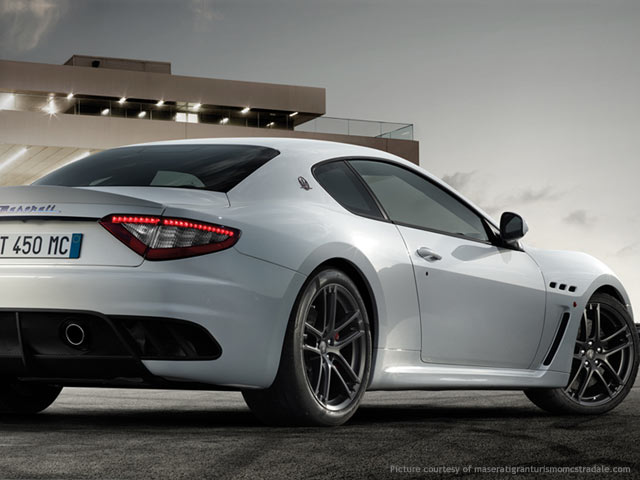 White Maserati GranTurismo Rental